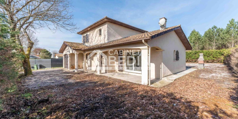 maison à ST MEDARD EN JALLES (33160)