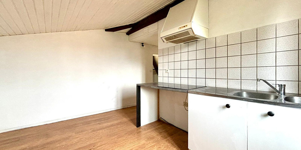 appartement à BORDEAUX (33000)