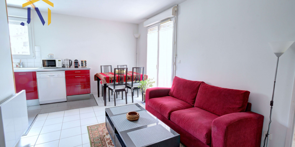 appartement à BORDEAUX (33000)