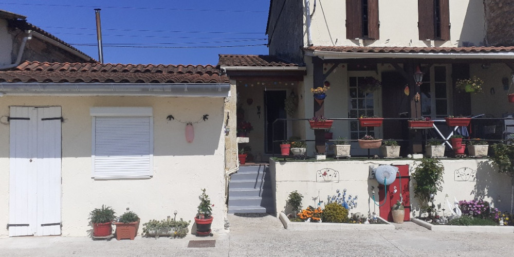 maison à ST MAGNE DE CASTILLON (33350)