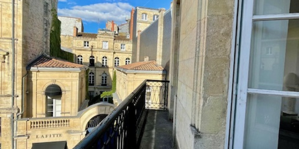 appartement à BORDEAUX (33000)