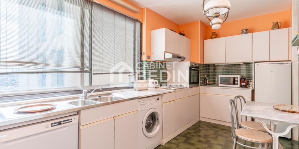 appartement à BORDEAUX (33000)