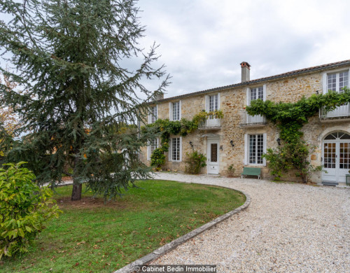 maison  ST LAURENT MEDOC