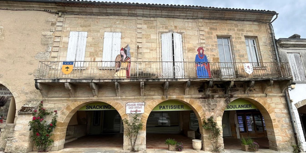 immeuble à SAUVETERRE DE GUYENNE (33540)