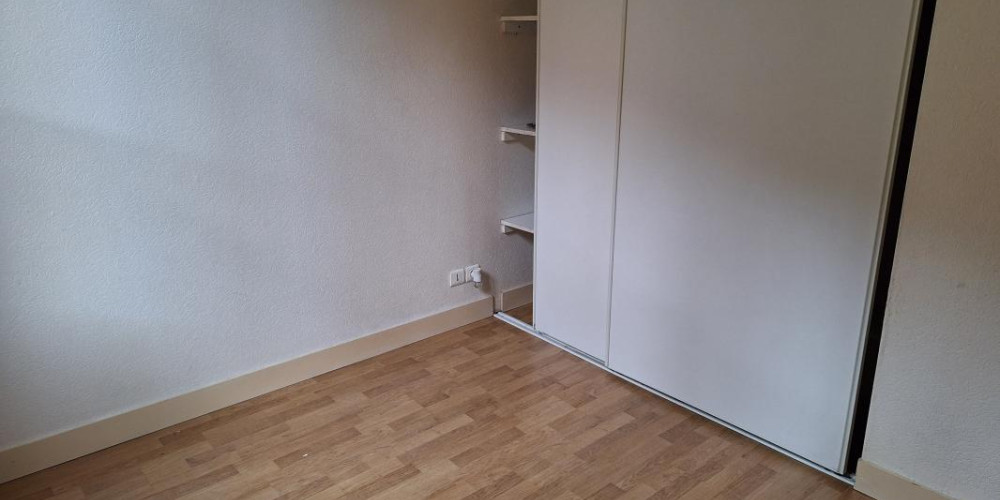 appartement à BORDEAUX (33800)