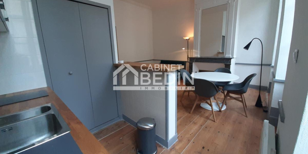 appartement à BORDEAUX (33000)