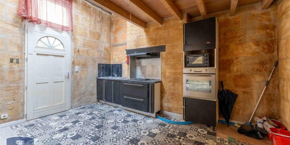 appartement à BORDEAUX (33000)