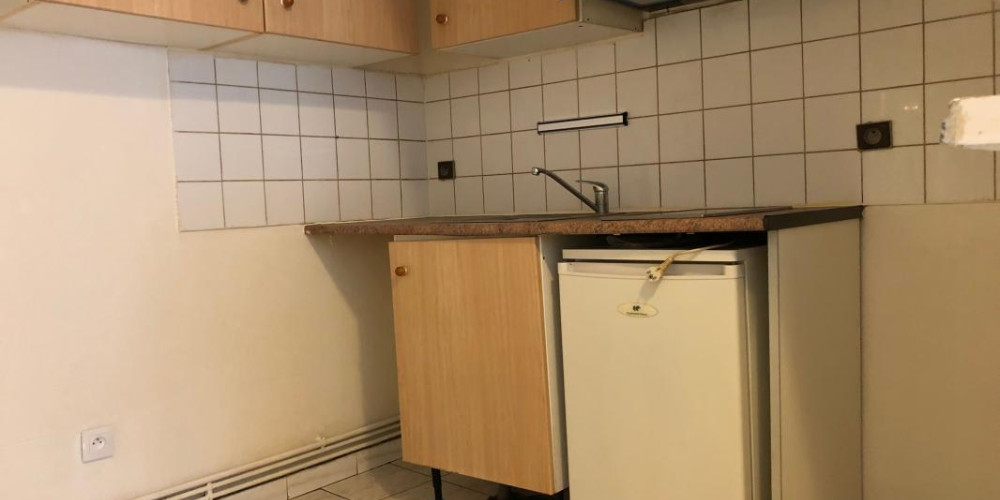 appartement à BORDEAUX (33800)