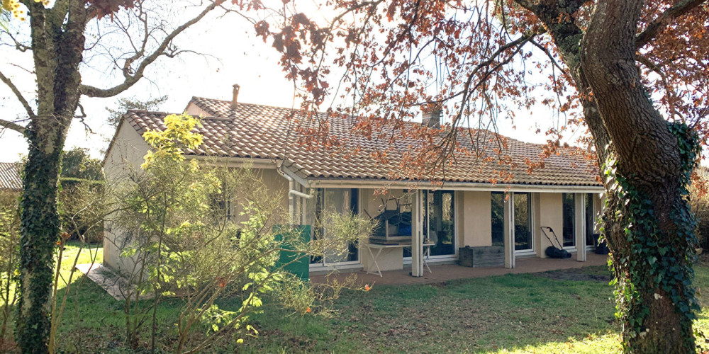 maison à LE HAILLAN (33185)