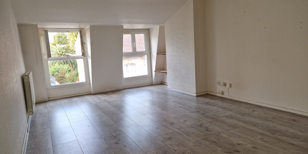 appartement à BORDEAUX (33000)