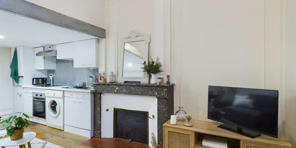 appartement à BORDEAUX (33000)