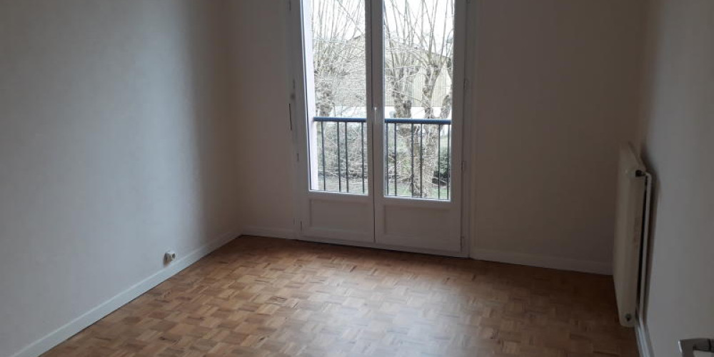 appartement à PESSAC (33600)