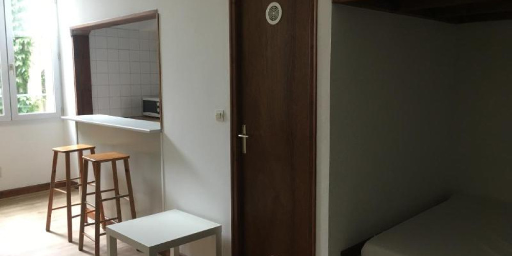 appartement à BORDEAUX (33000)